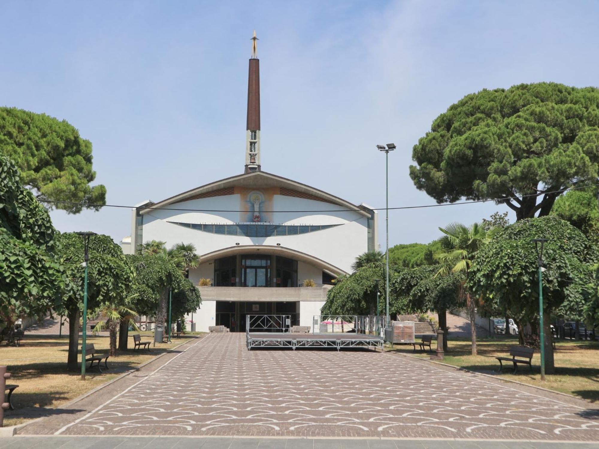 Marco Polo Lägenhet Lignano Sabbiadoro Exteriör bild